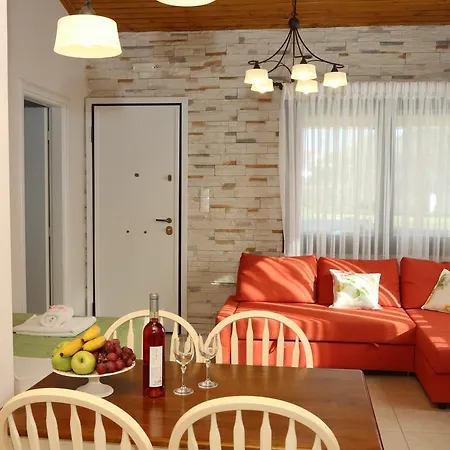 Casa Alegria Holiday home Olympiada